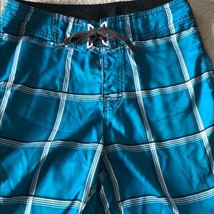 Men’s board shorts